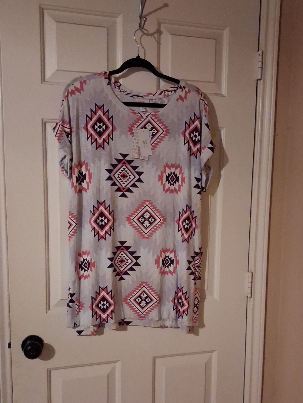 LuLaRoe Short Sleeve Tunic with Pink and Navy Aztec Print on Light Gray